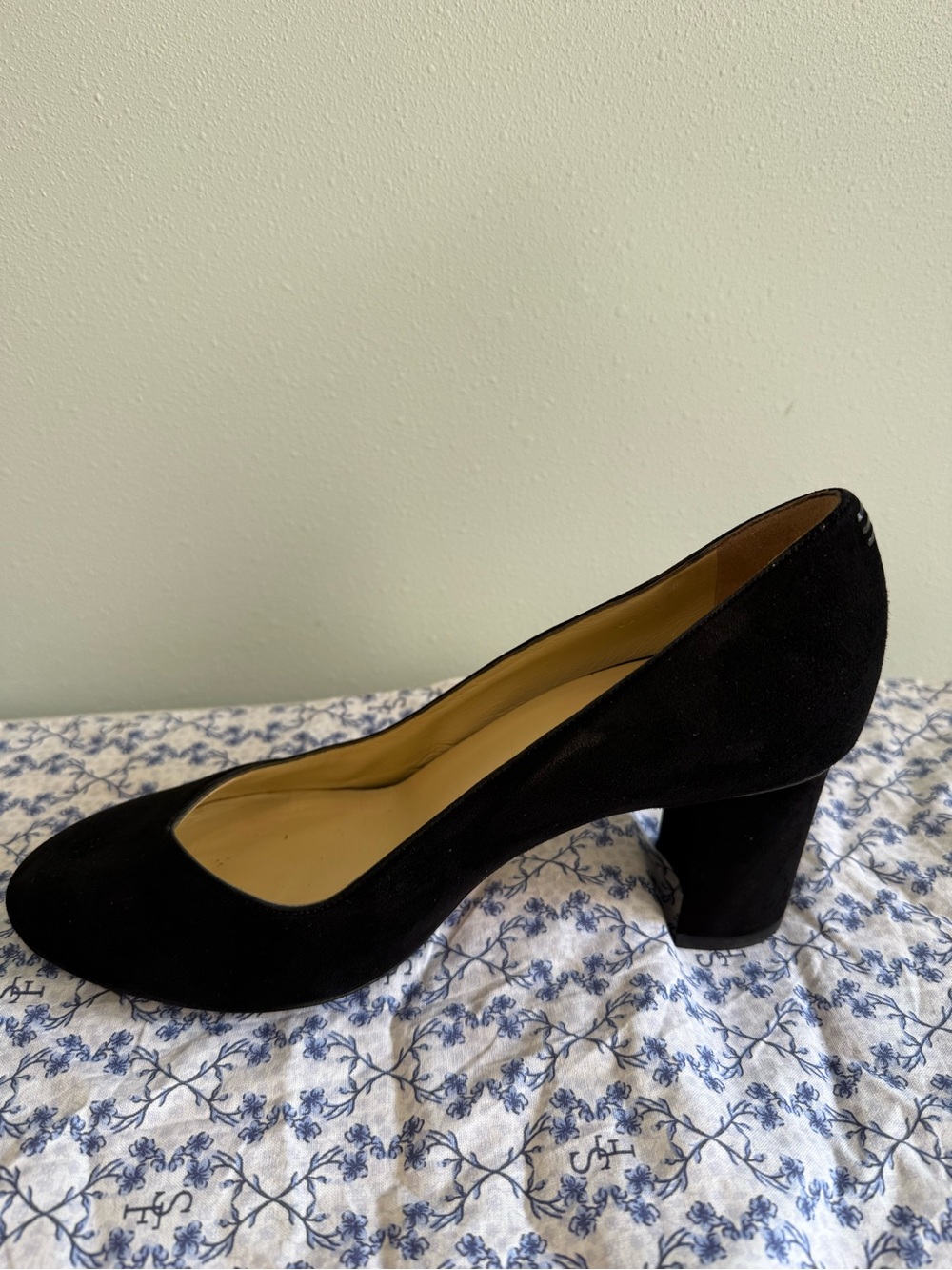 Sarah Flint Black Suede Perfect Round Toe Pump 70 - Picture 6 of 7